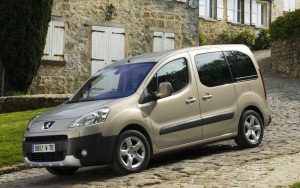 Peugeot PARTNER od 4/2008 do r. výroby 11/2016 5míst