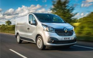 Renault Trafic 3 míst od 09/2014....