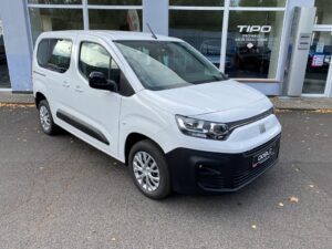 Fiat Doblo 5 míst od r.v. 07/2022